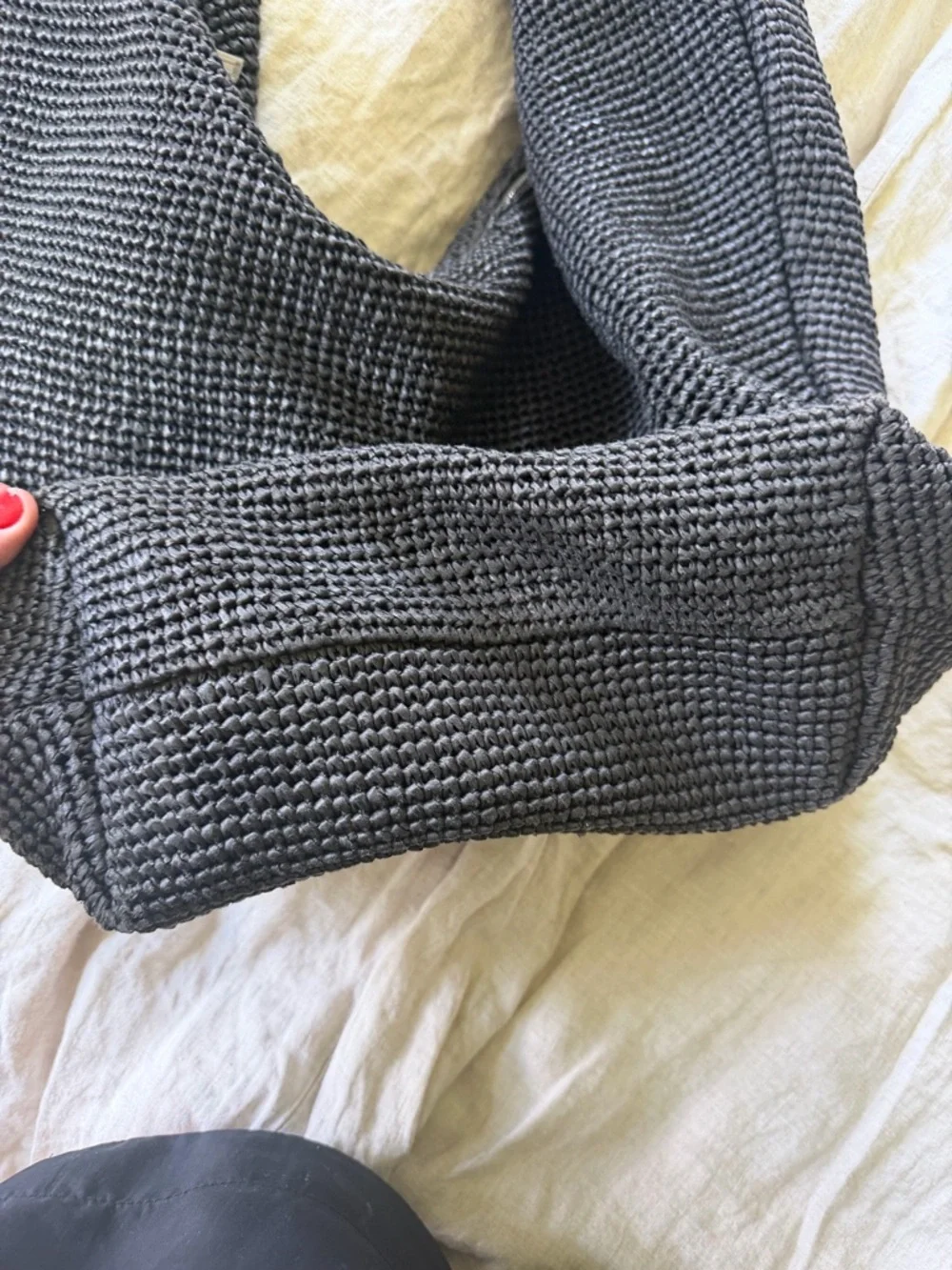 COS Oversized Sling Bag Raffina